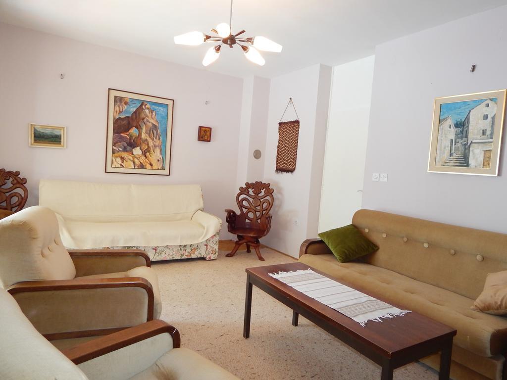 Villa Maristika Omiš Szoba fotó
