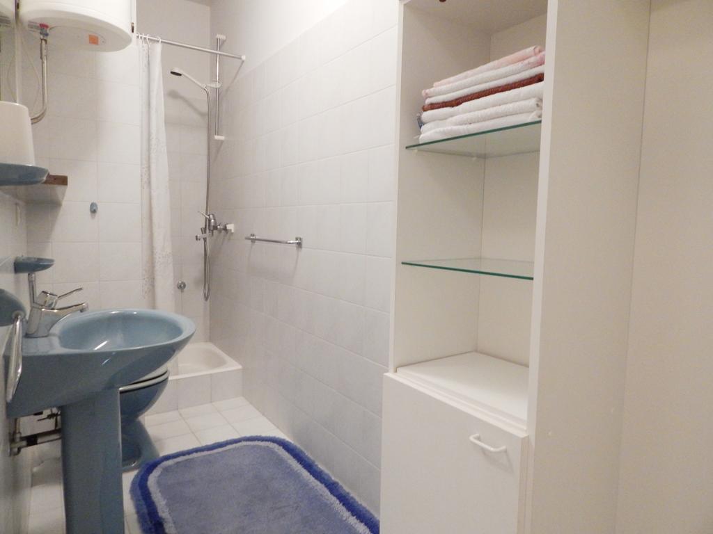 Villa Maristika Omiš Szoba fotó