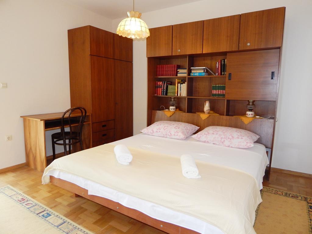Villa Maristika Omiš Szoba fotó
